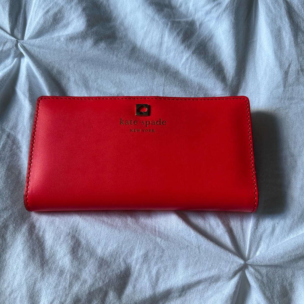 Kate Spade Vibrant Pink Wallet